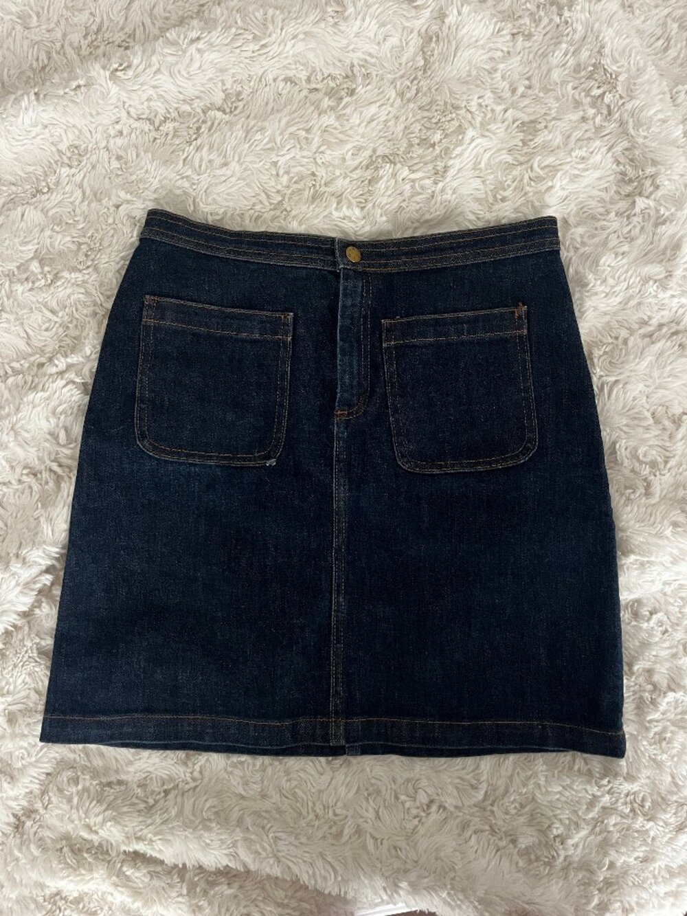 A.P.C. dark wash denim midi skirt. Size 36. Size small US